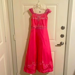 Girls size 6 Pink Pageant floor length corset dress